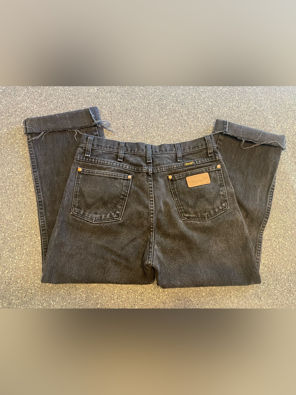 Wrangler Men's Straight Black Denim Jeans